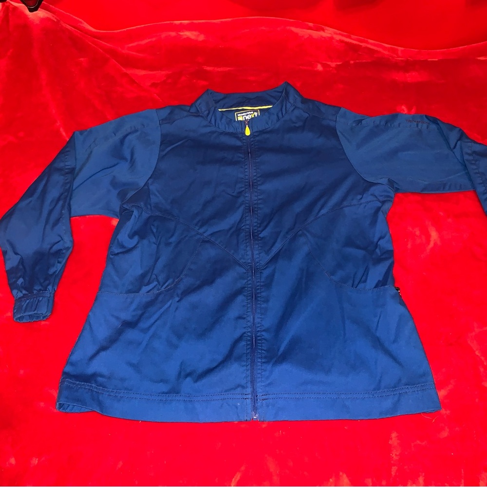 Wonderwink Scrub Jackets - Picture 2 of 7